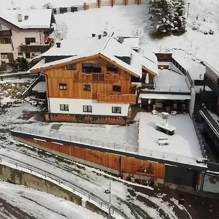 Apartamento Cesa Prinoth Campitello di Fassa Exterior foto