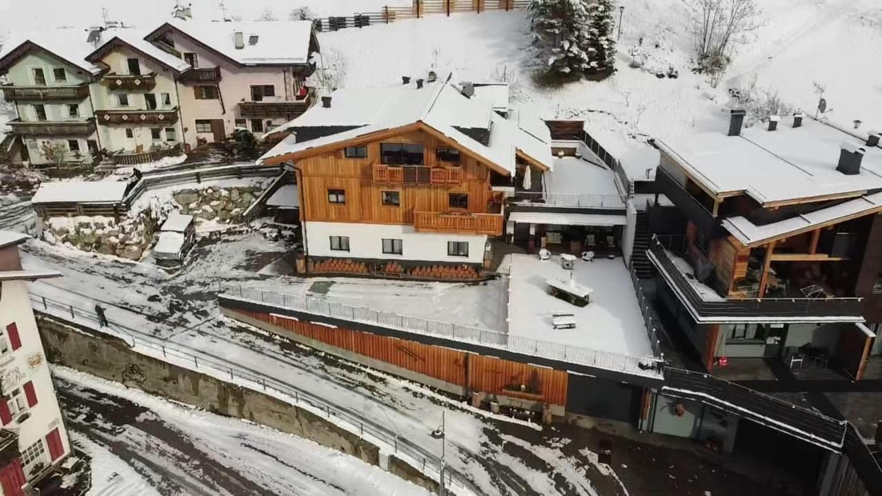 Apartamento Cesa Prinoth Campitello di Fassa Exterior foto